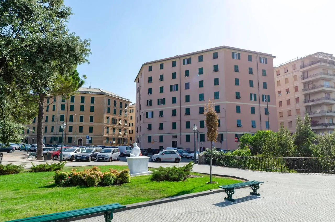 Lägenhet Joivy Spacious Family Apt For 4, In Carignano, Genua
